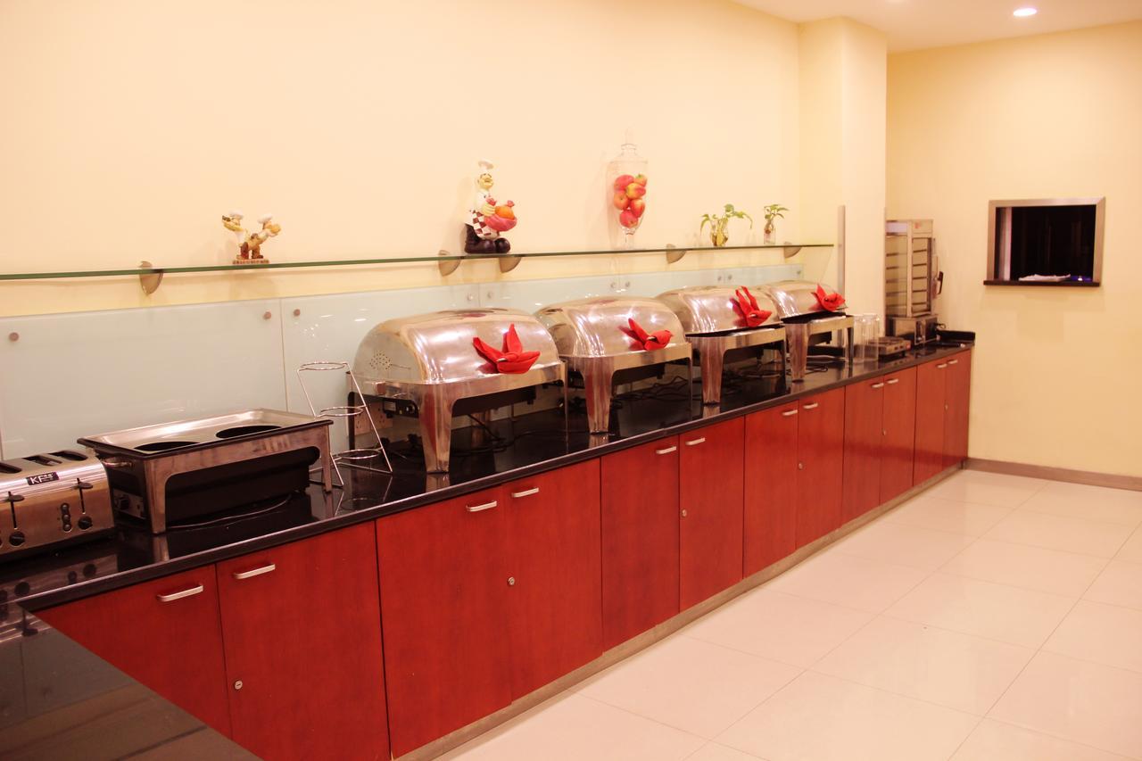 Hanting Hotel Shenyang Sujiatun Railway Station Rum bild