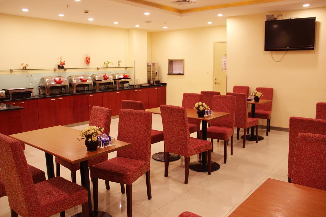 Hanting Hotel Shenyang Sujiatun Railway Station Rum bild