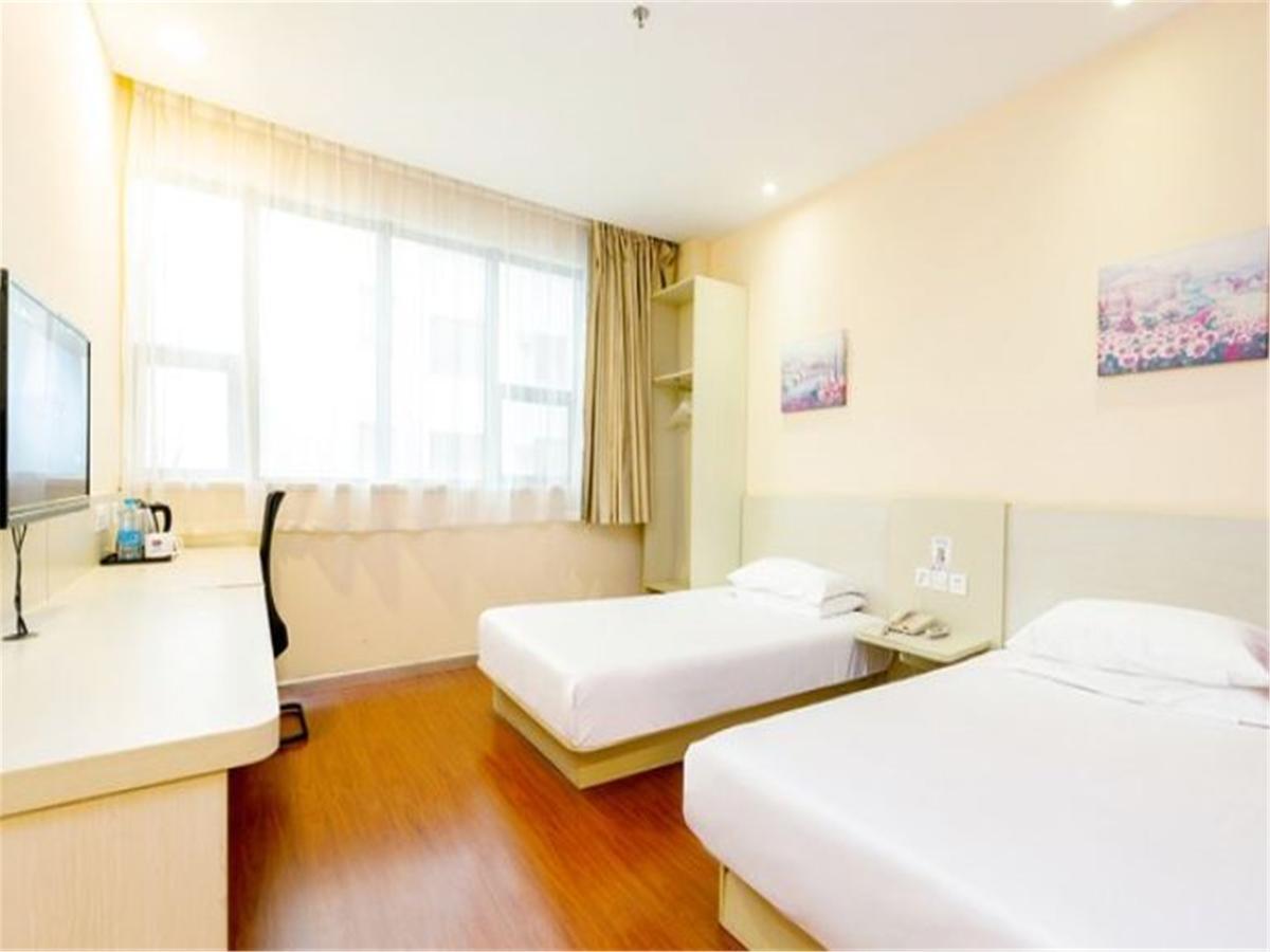 Hanting Hotel Shenyang Sujiatun Railway Station Exteriör bild