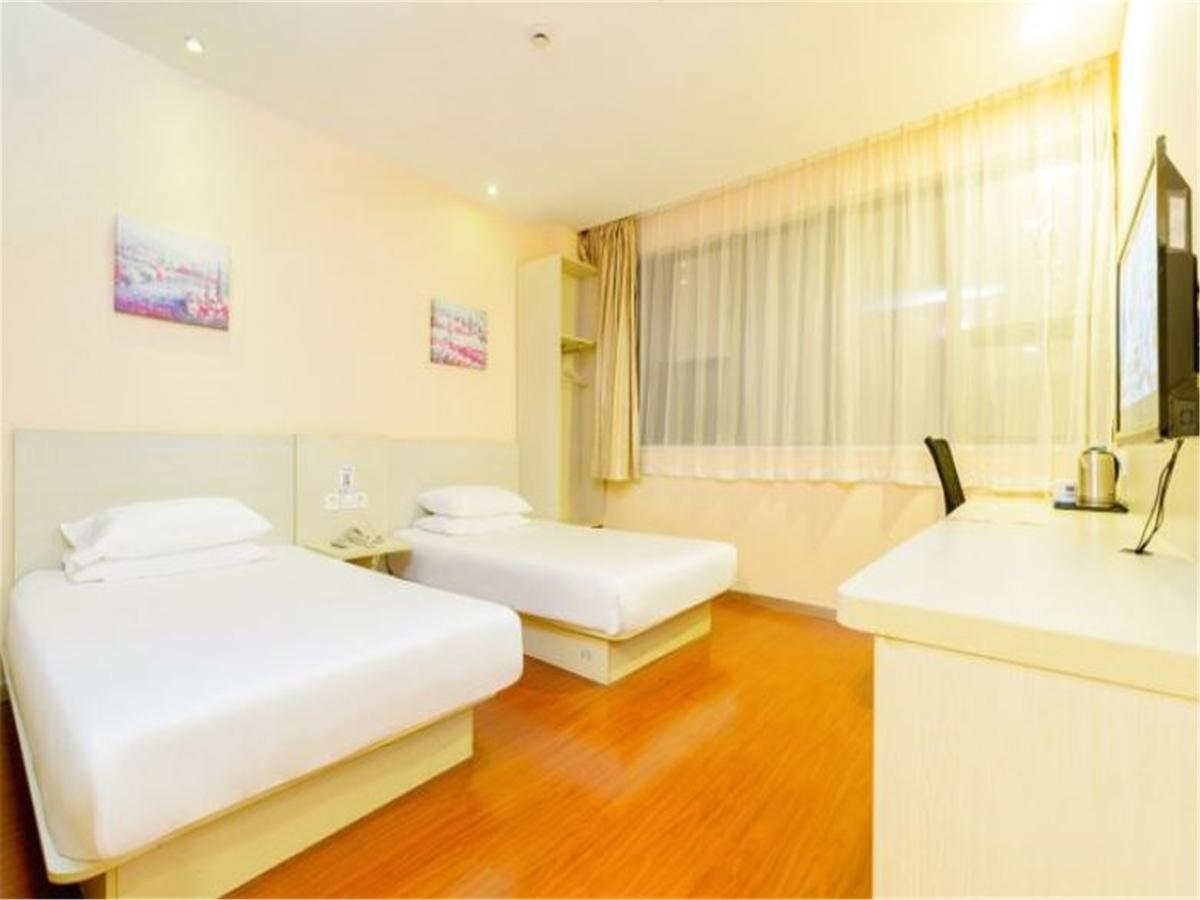 Hanting Hotel Shenyang Sujiatun Railway Station Exteriör bild